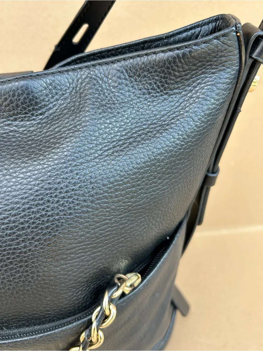 Michael Kors Reese Pebbled Leather Shoulder Tote Bucket Bag Chain Large Black